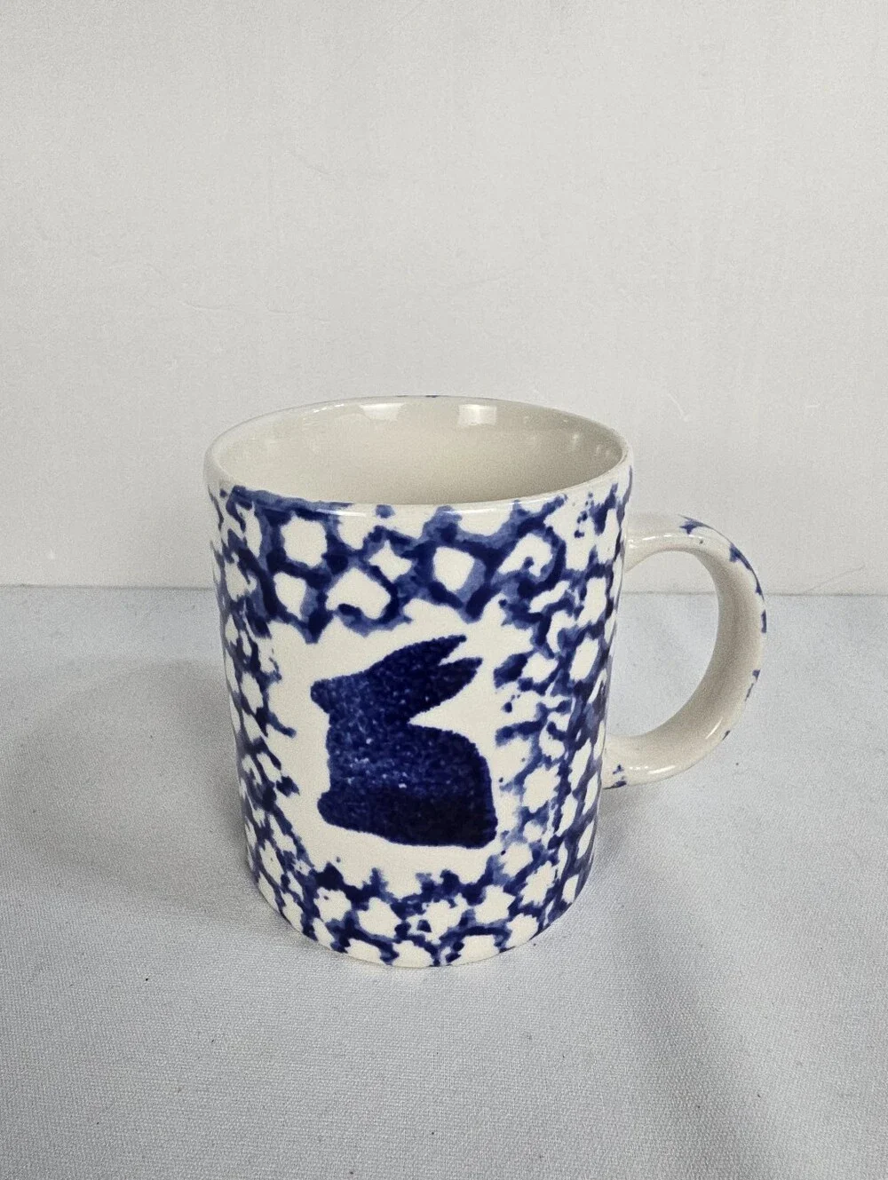 Vintage Spongeware Rabbit Bunny Coffee Mug Grandmacore Cottagecore